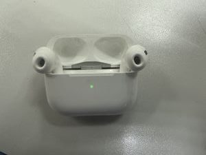 Б/в Навушники Apple airpods pro 2nd generation with magsafe charging case usb-c 01-200855927