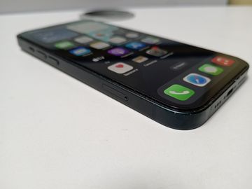 Б/в Мобільний телефон Apple iphone 13 128gb 01-200828102