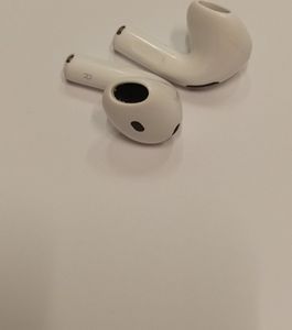Б/в Навушники Apple airpods 4 01-200861971