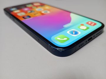 Б/в Мобільний телефон Apple iphone 12 64gb 01-200861954