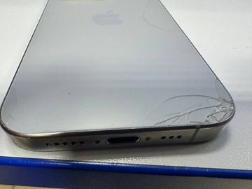 Б/в Мобільний телефон Apple iphone 15 pro 128gb 01-200873289