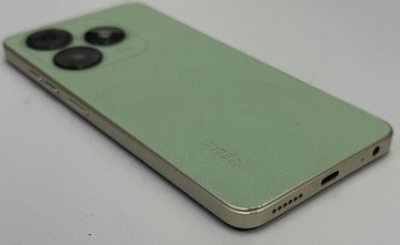 Б/в Мобільний телефон Tecno spark go 2024 3/64gb 01-200876576