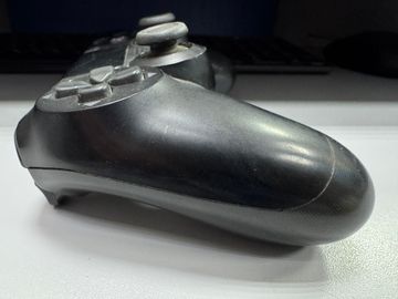 Б/в Геймпад Sony dualshock 4 v2 01-200875695