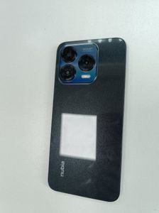 Б/в Мобільний телефон Zte nubia v70 design 8/256gb 01-200885962