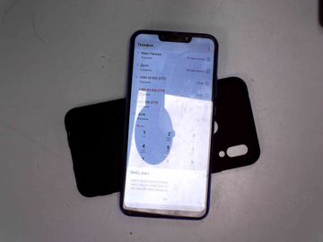 Б/в Мобільний телефон Huawei p smart plus ine-lx1 4/64gb 01-200894031