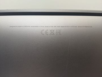 Б/в Ноутбук Apple a1708 /macbook pro 13,3" core i5 2,3ghz/ram8gb/ssd 512gb/intel iris plus graphics 640 01-200862633