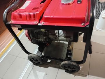 Б/в Генератор Mast Group s4000d 01-200896551