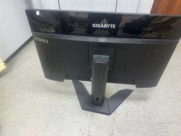 Б/в Монітор Gigabyte m32u gaming monitor 01-200909971