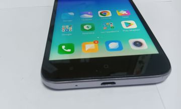 Б/в Мобільний телефон Xiaomi redmi 5a 2/16gb 01-200908978