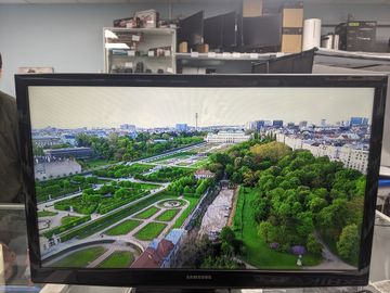 Б/у Телевизор Samsung ue24n4500au 01-200912433