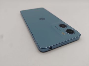 Б/у Мобільний телефон Motorola moto e15 2/64gb 01-200916163