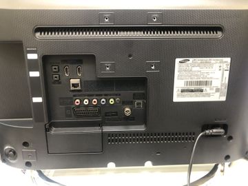 Б/в Телевізор Samsung ue22h5600ak 01-200918726