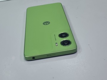 Б/в Мобільний телефон Motorola moto g06 4g 4/256gb 01-200926544