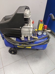 Б/в Компресор Werk bm-24 01-200932513