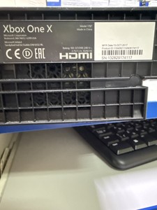 Б/в Ігрова приставка Microsoft xbox one x 1tb 01-200938562