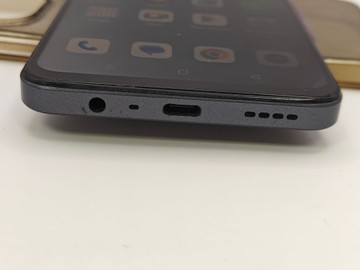 Б/в Мобільний телефон Realme note 50 4/128gb 01-200938910