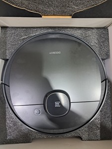 Б/в Робот пилосос Ecovacs deebot ozmo 950 black 01-200966411
