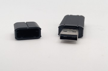 Б/в Usb-флешка Verico 32gb usb2.0 01-201002071