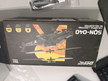 Б/в Машинка на пульті керування Deerc sqn-040 на пульті 01-201032340