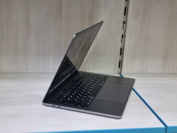 Б/в Ноутбук Apple macbook pro a1989 13,3" core i5 2,4ghz/ram8gb/ssd256gb/iris plus graphics 655 01-200993071