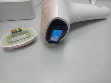 Б/в Фотоепілятор Philips lumea advanced sc1994/00 01-201042398