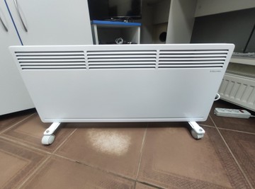 Б/в Обігрівач Electrolux ech/l-1500 01-201082643