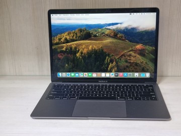 Б/у Ноутбук Apple macbook air a1932/13.3"/ core i5 1.6ghz/ram 8gb/ssd 128b/intel uhd grafics 617 01-201086620