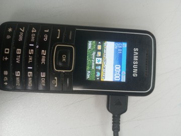 Б/в Мобільний телефон Samsung gt-e1050 01-201095917