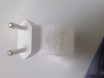 Б/в Мережевий зарядний пристрій Grand-X ch-990w 65w 01-201122636