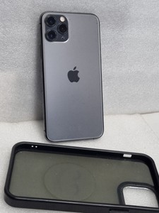 Б/в Мобільний телефон Apple iphone 11 pro 256gb 01-201126741