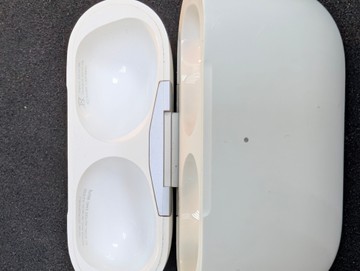 Б/в Навушники Apple airpods pro 2nd generation 01-201101556