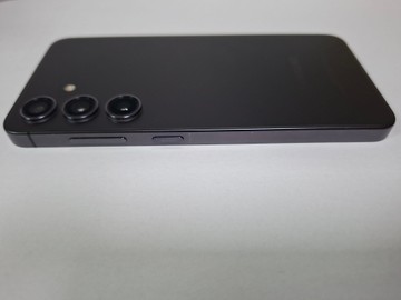 Б/в Мобільний телефон Samsung galaxy s24 8/128gb 01-201129379