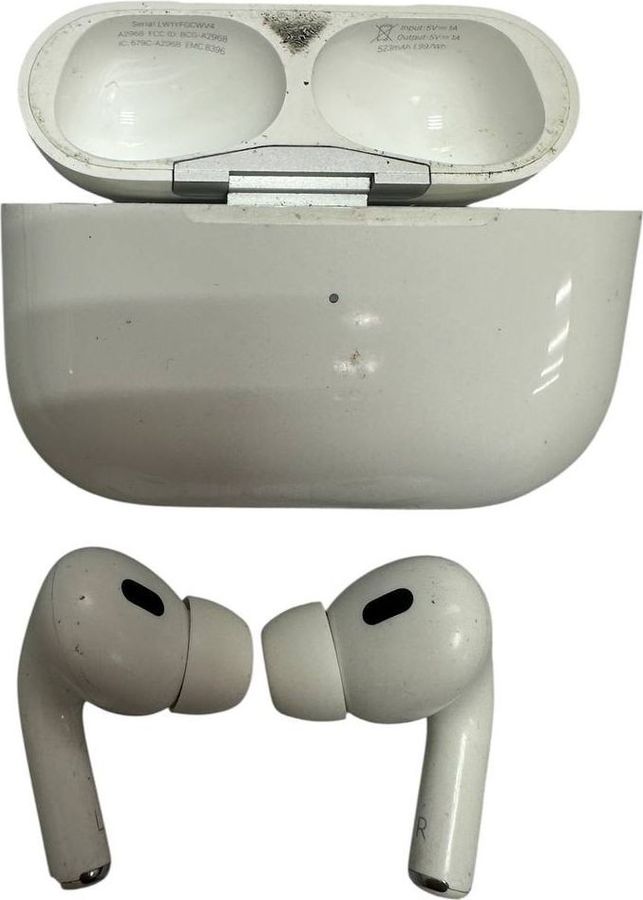 airpods pro 2nd generation with magsafe charging case usb-c