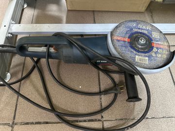 01-200605123: Bosch gws 25-230