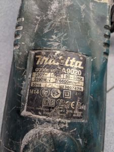 01-200609508: Makita ga9020