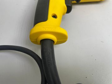 01-200613232: Dewalt dwd024