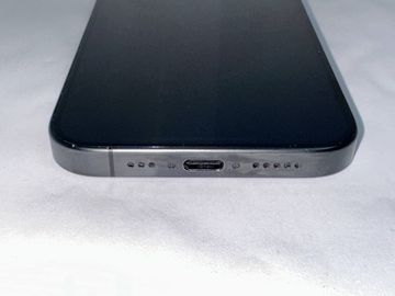 01-200741995: Apple iphone 15 pro 128gb