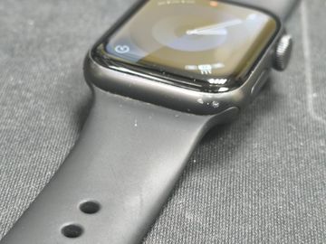 01-200758784: Apple watch se gps 40mm aluminum case a2351