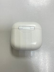 01-200783669: Apple airpods 4 with active noise cancellation