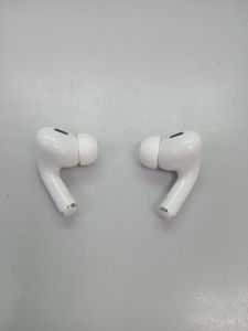 Б/в Навушники Apple airpods pro 2nd generation with magsafe charging case usb-c 01-200797710