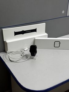 Б/в Смарт-годинник Apple watch series 7 45mm 01-200800161