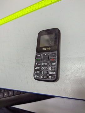 Б/в Мобільний телефон Sigma comfort 50 hit2020 01-200810925