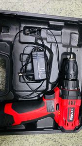 Б/у Шуруповерт Stark cd 12-2 li-lon 01-200825396