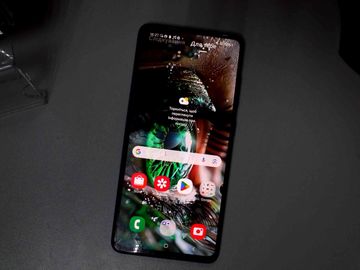 Б/в Мобільний телефон Samsung galaxy a52 sm-a525f 8/256gb 01-200828440