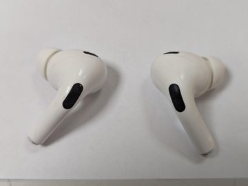 Б/в Навушники Apple airpods pro 2nd generation with magsafe charging case usb-c 01-200858894