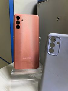 Б/в Мобільний телефон Samsung a047f galaxy a04s 4/64gb 01-200864302