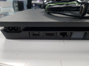 Б/у Игровая приставка Sony playstation 4 slim 1tb 01-200865239
