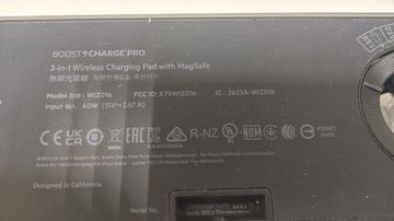 Б/у Беспроводное зарядное устройство Belkin boost charge pro 3-in-1 wireless charging pad with magsafe 01-200871307