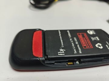 Б/в Мобільний телефон Fly ds110 01-200881204