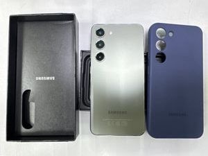 Б/в Мобільний телефон Samsung galaxy s23 8/256gb 01-200891053